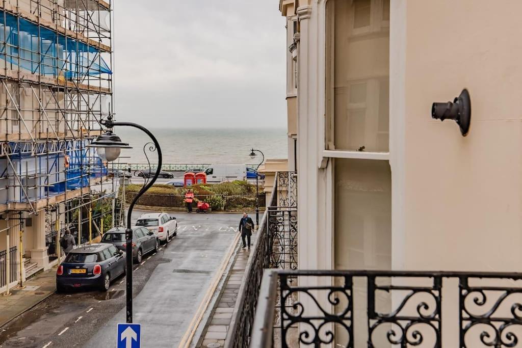 Beautiful Sea View I Spacious One Bed Room Flat I Sleep 4 Guests Bp2 브라이턴 외부 사진